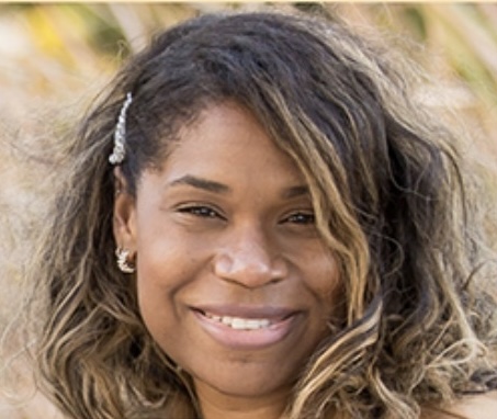 Marisa Hall photo